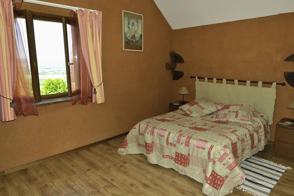 La Parenthese Acomodação com café da manhã Saint-Genix-sur-Guiers Exterior foto