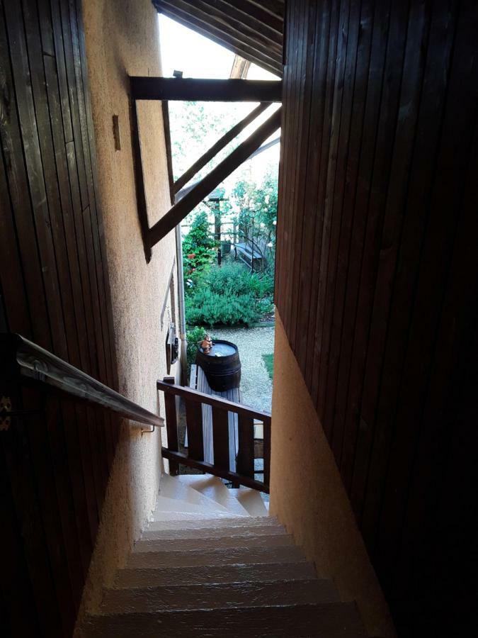 La Parenthese Acomodação com café da manhã Saint-Genix-sur-Guiers Exterior foto